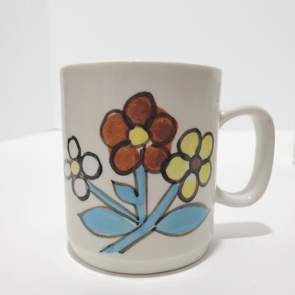 Vtg MCM Floral Stoneware Mugs Blue Brown & Yellow 4oz China 4 Floral Patterns - Picture 9 of 15